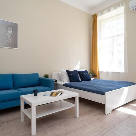 Blue Ribbon Apartment Budapest Luaran gambar