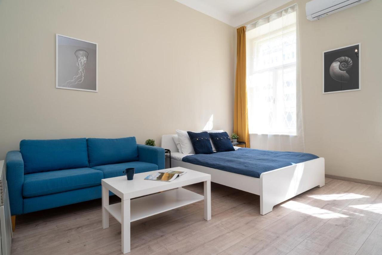 Blue Ribbon Apartment Budapest Luaran gambar