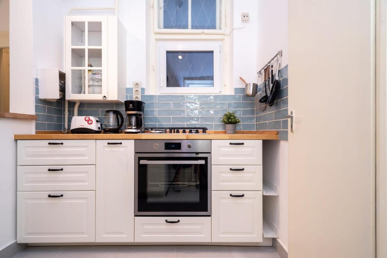 Blue Ribbon Apartment Budapest Luaran gambar